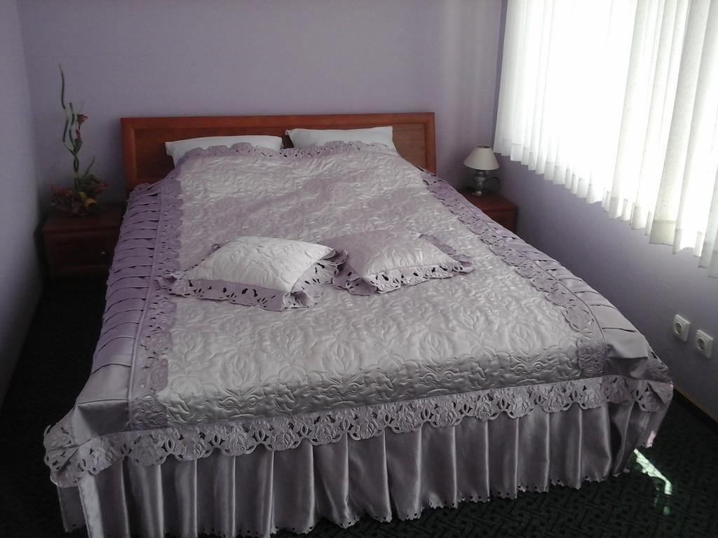 Hotel Skaistaziede Šiauliai Camera foto