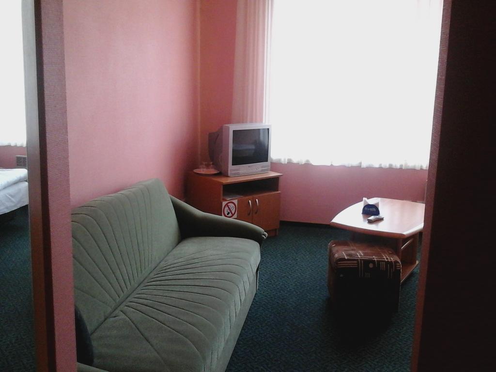 Hotel Skaistaziede Šiauliai Camera foto