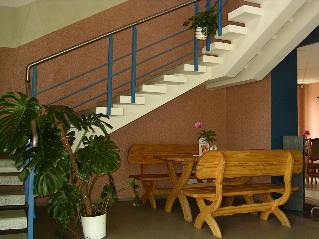 Hotel Skaistaziede Šiauliai Esterno foto