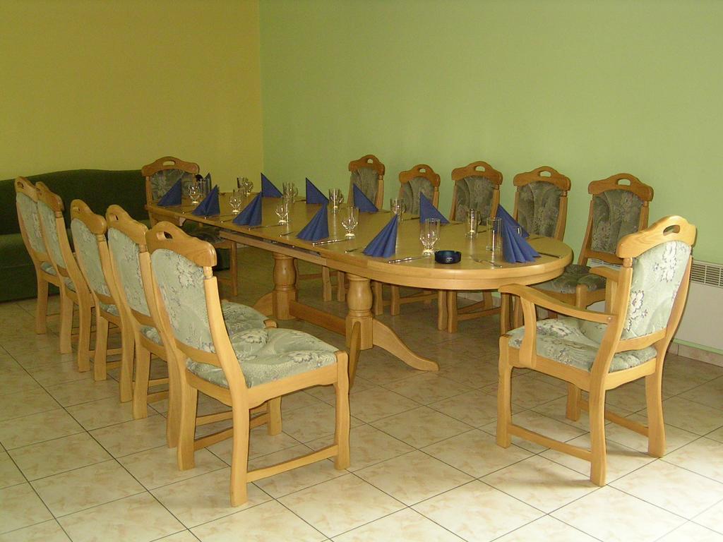 Hotel Skaistaziede Šiauliai Esterno foto