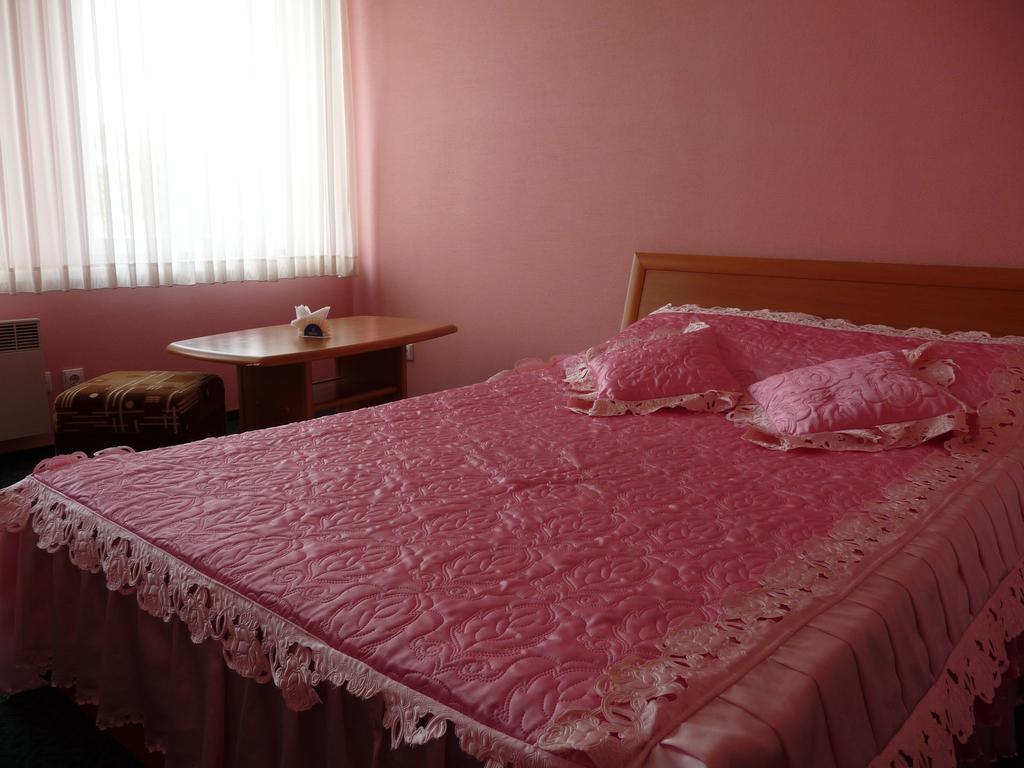 Hotel Skaistaziede Šiauliai Camera foto