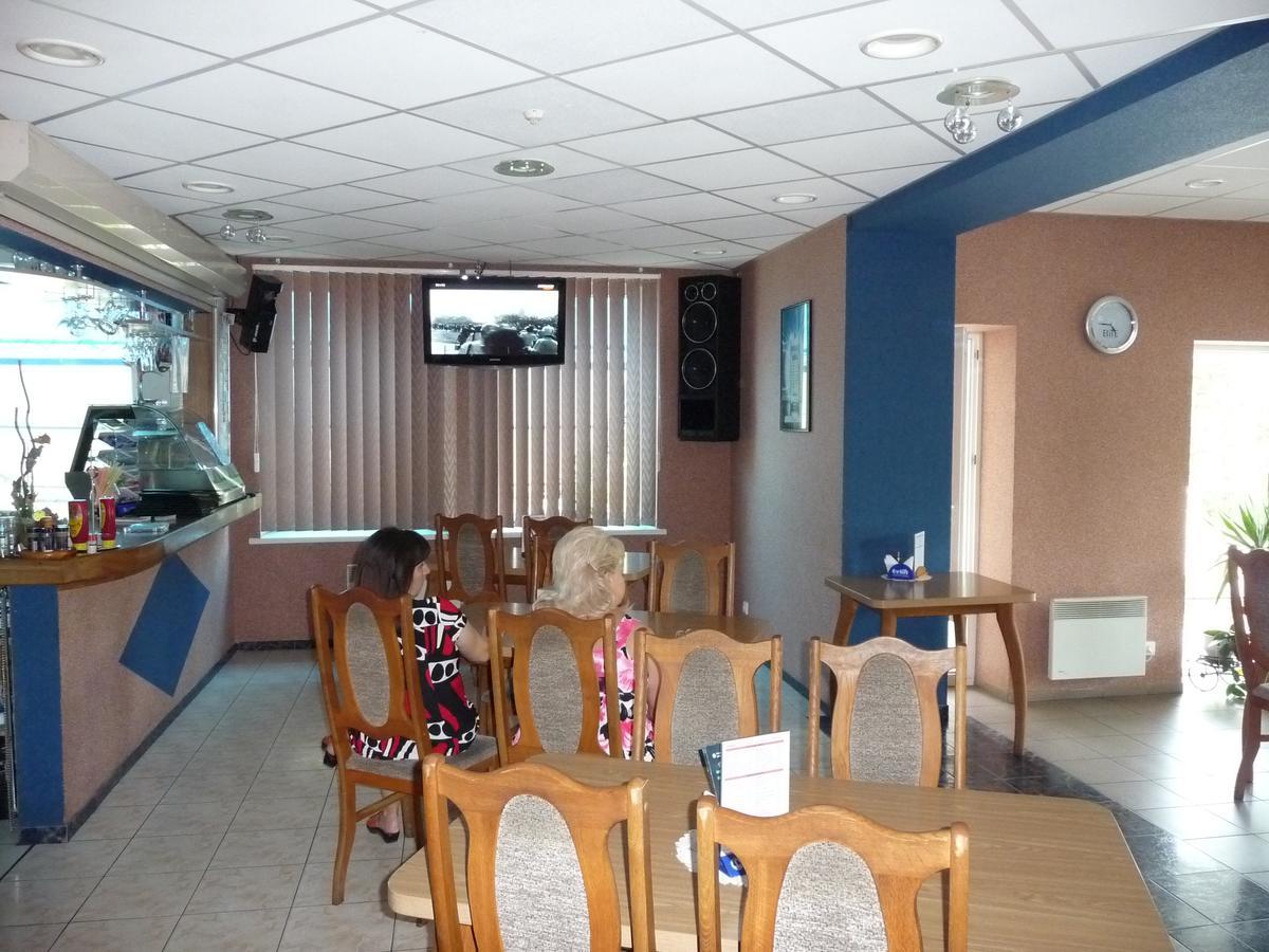 Hotel Skaistaziede Šiauliai Esterno foto